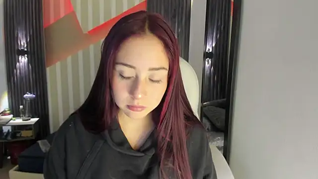 emily_layton live sex cam