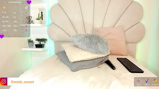 Danielaangelina live sex cam