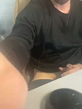 giorgakaci69 live sex cam