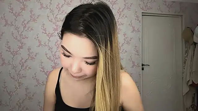 Elina_Mottel's cam snapshot