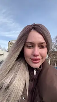 KikiWatson live sex cam