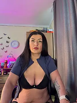 Hotangel75 live sex cam