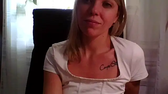 VelvetLove287 live sex cam