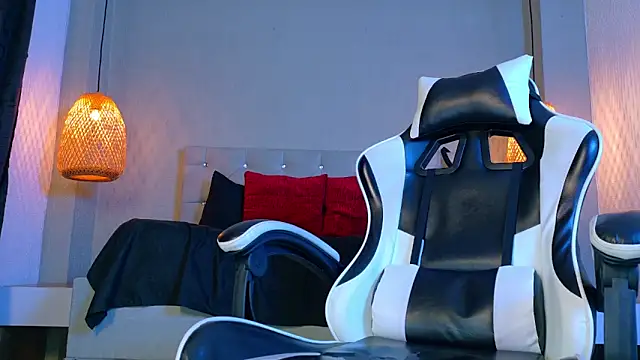 Thaiel_Fosteer's cam snapshot