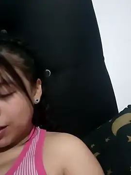 petite_coral's cam snapshot