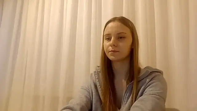 CrackShirker's cam snapshot