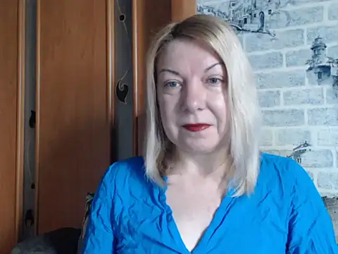 Lillia_Ray's cam snapshot