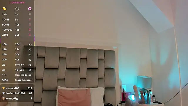 cathalina_ortiz's cam snapshot