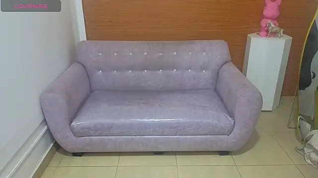 mila_t_'s cam snapshot