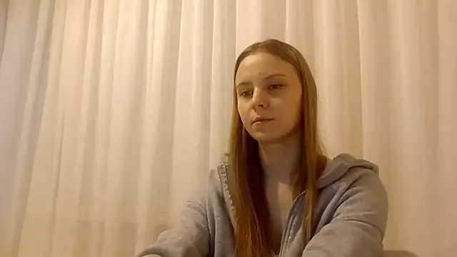 CrackShirker's cam snapshot