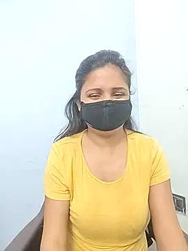 Ruhi_07's cam snapshot