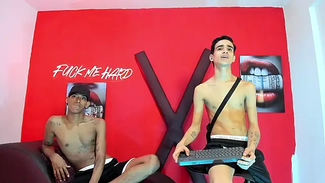 GREEN_BOYS live sex cam