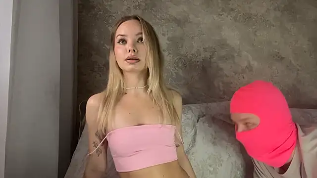 Rebecca_David's cam snapshot