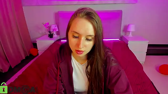 Kira__Sweet's cam snapshot