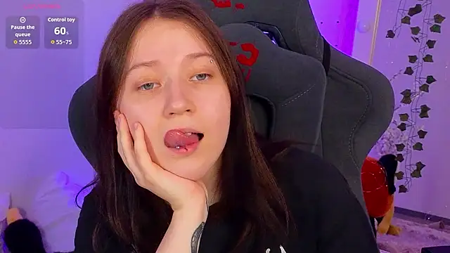 MmollyMay's cam snapshot