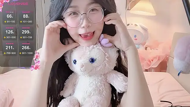 Luminous4173 live sex cam