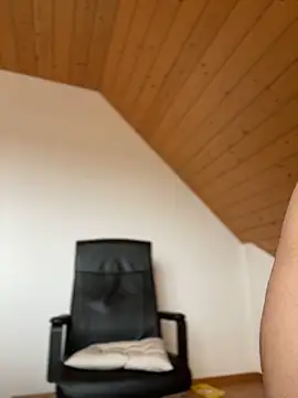 NattCastillo live sex cam