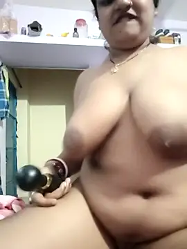 Deborbhavi222's cam snapshot