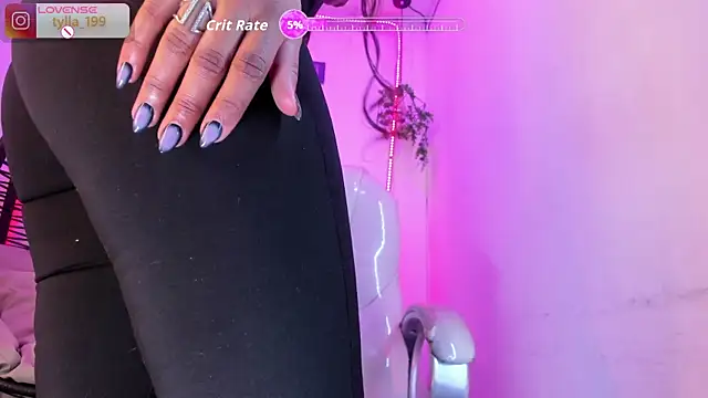 Tylla__'s cam snapshot