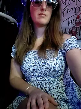 Alexdevil92 live sex cam