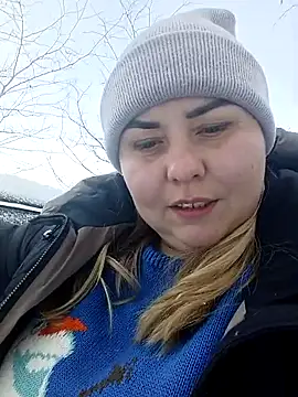 Mommy-girl-Lola live sex cam