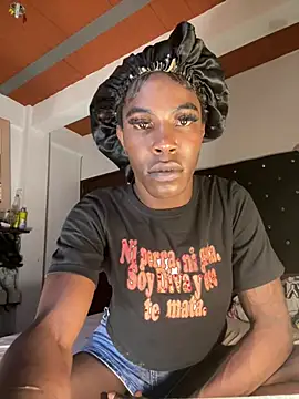 Richchocolatesweet_ live sex cam