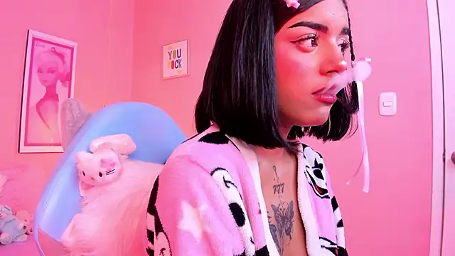 Milu_carbajal_x live sex cam