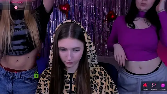 nekky_mouse live sex cam