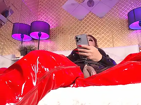 AntoniaSaints live sex cam