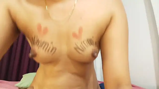 AngelQueen-'s cam snapshot