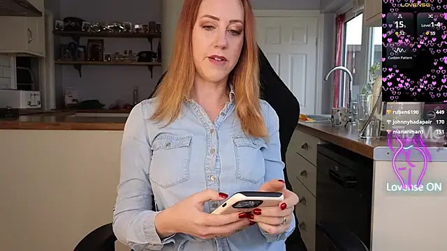 stripmequick live sex cam