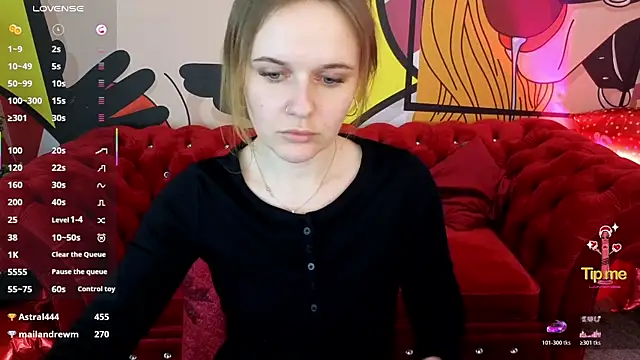 MaribelRiverr_'s cam snapshot