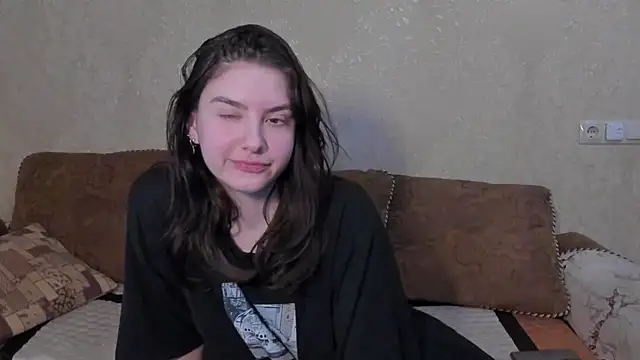 love_lina_muuur live sex cam