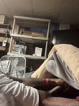 ProveYourLoyalty2's cam snapshot