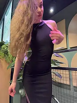 KristiRich live sex cam