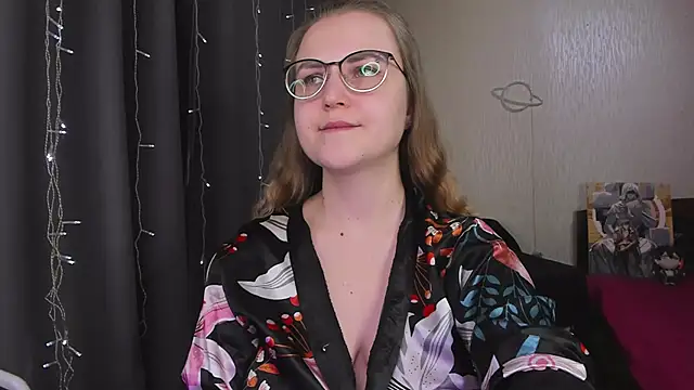 MissBrightShine's cam snapshot