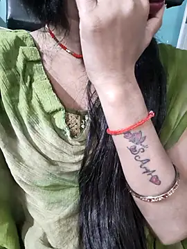 Eshwari_Chopra's cam snapshot