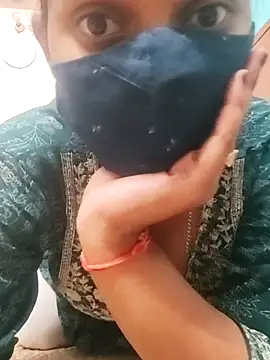 me-leela's cam snapshot