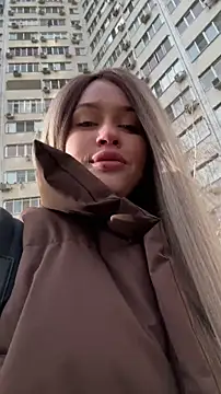 KikiWatson live sex cam