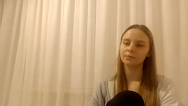 CrackShirker's cam snapshot