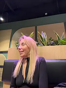 LisaMurr's cam snapshot