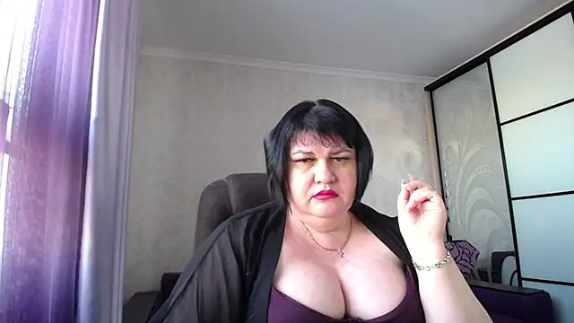 CurvesiLux's cam snapshot