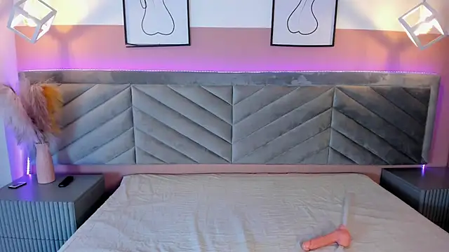 mila_blake1's cam snapshot