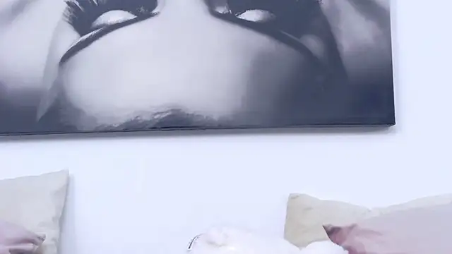 LexiPlay's cam snapshot