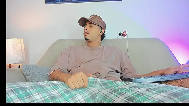 drakomilck1's cam snapshot