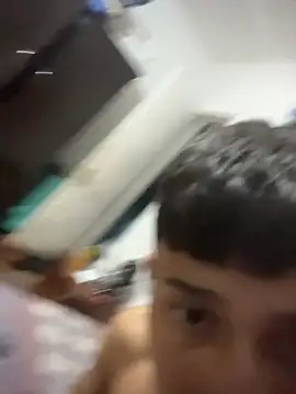 glopetitooo's cam snapshot