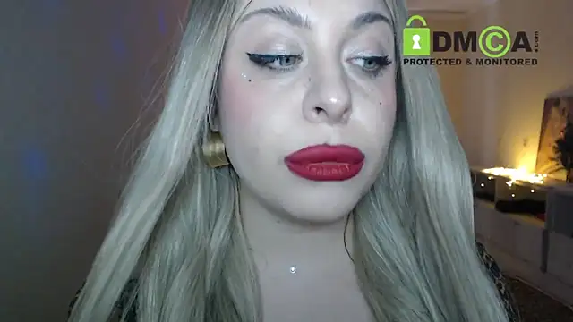 LuWeilovee's cam snapshot