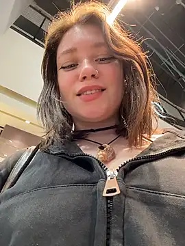 lucy-joy live sex cam