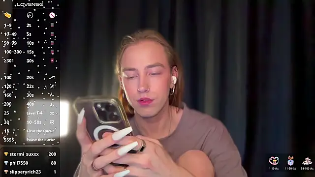 Avril_Pearly_ live sex cam