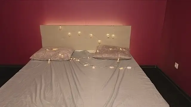 xxxnaughtyfoxyxxx live sex cam